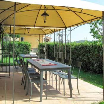 Zona Barbecue agriturismo Ca' di Nonni Pietrabruna